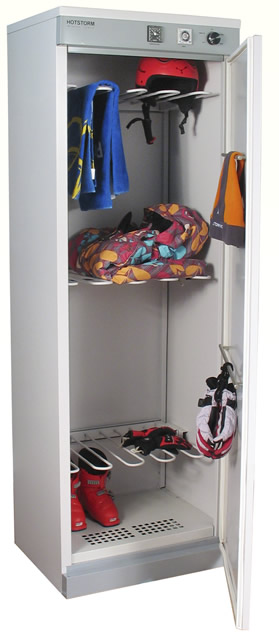 сушильный шкаф Hotstorm с одеждой